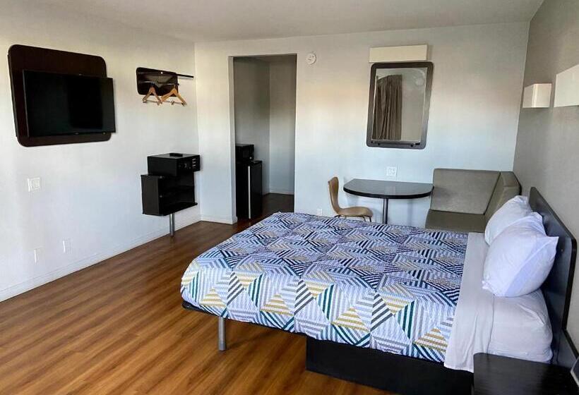 غرفة ديلوكس, Motel 6 Delano, Ca