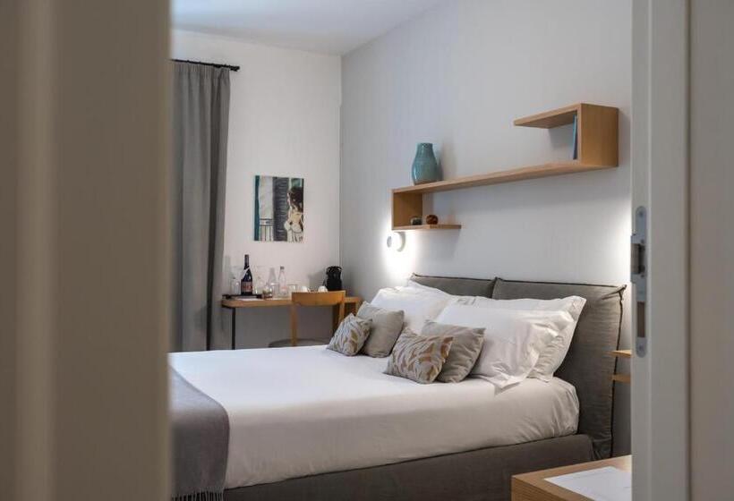 اتاق لوکس, Archè Design Rooms And Suites