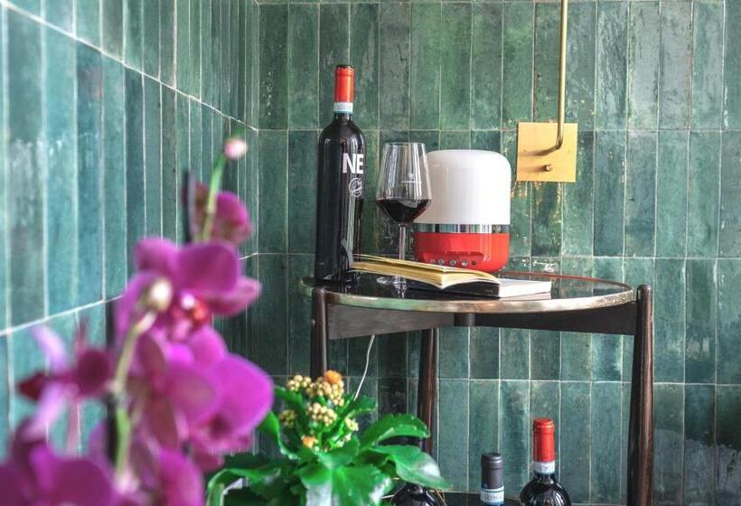 带大床的套房, Archè Design Rooms And Suites