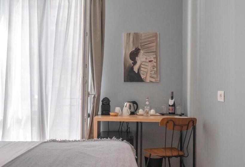 套房配有游泳池, Archè Design Rooms And Suites