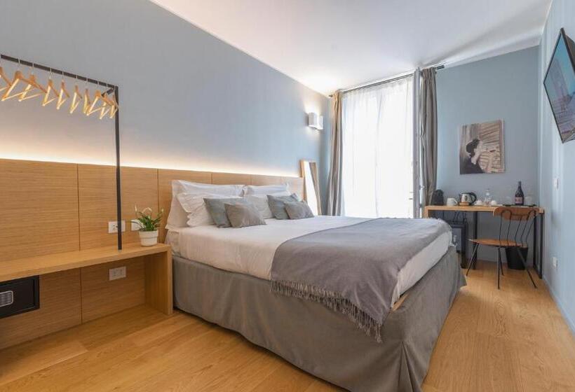 套房配有游泳池, Archè Design Rooms And Suites