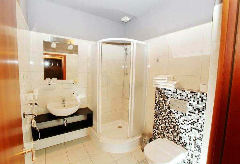 标准间, City Hotel Nitra