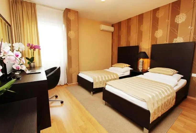اتاق استاندارد, City Hotel Nitra