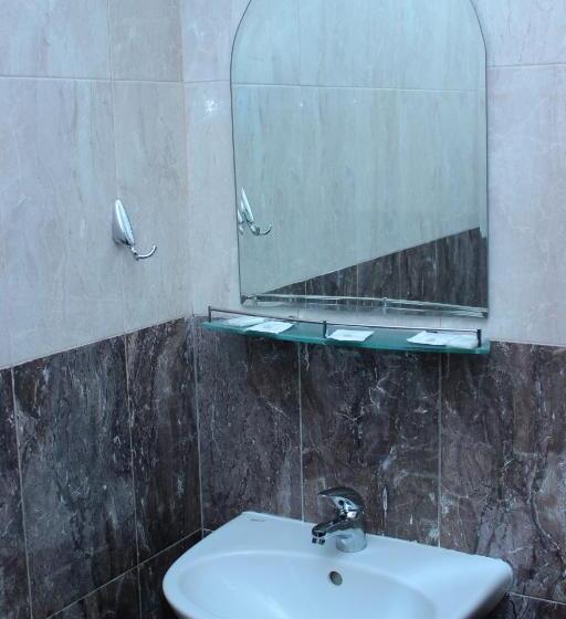 スタンダードトリプルルーム, Family Hotel Aleks