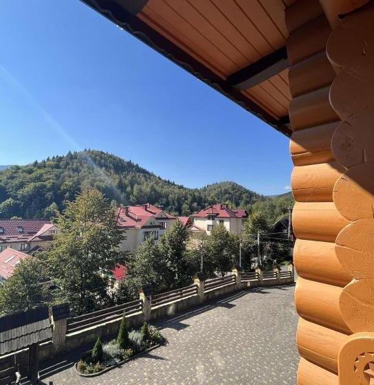 اتاق استاندارد, Knyazhyj Dvir