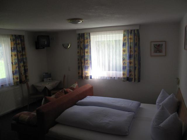 غرفة قياسية, Haus Leo