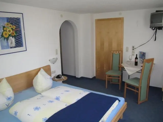 اتاق استاندارد, Haus Leo