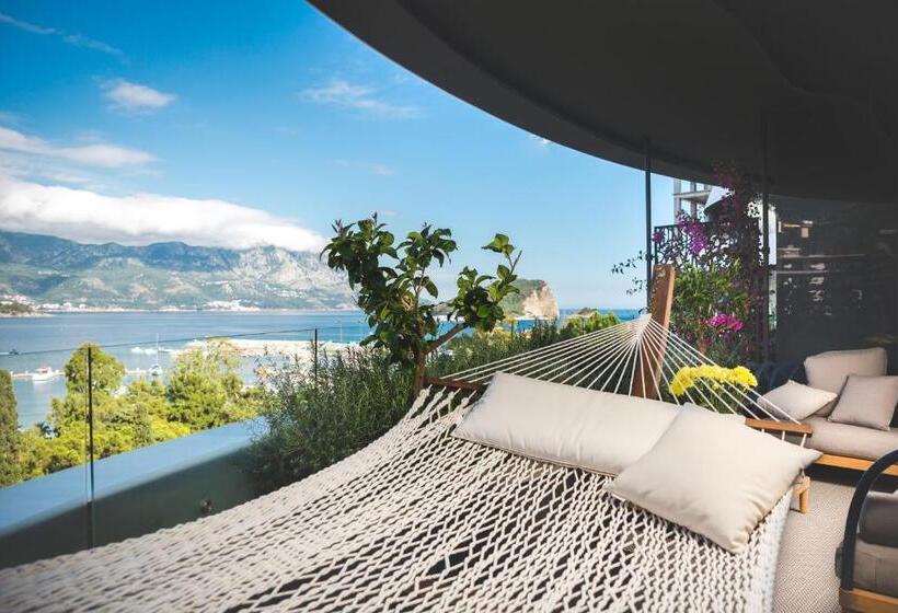 سوییت جونیور اجرایی, Boutique Hotel Vissi D Arte