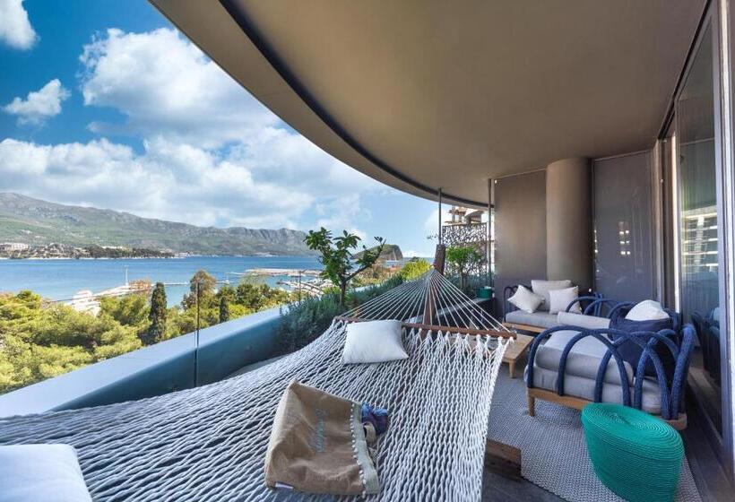 سوییت جونیور اجرایی, Boutique Hotel Vissi D Arte