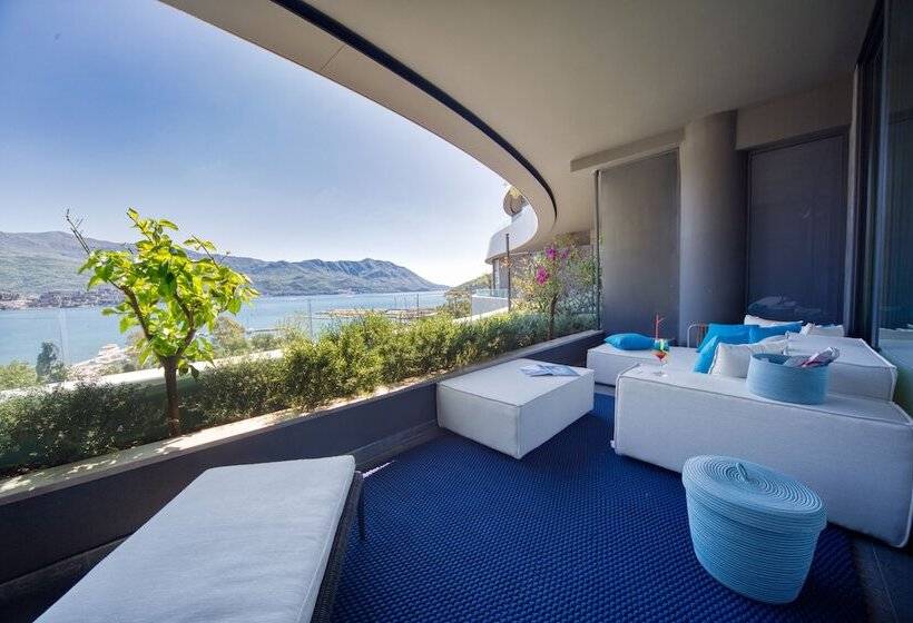 سوئیت اجرایی با چشمانداز دریا, Boutique Hotel Vissi D Arte