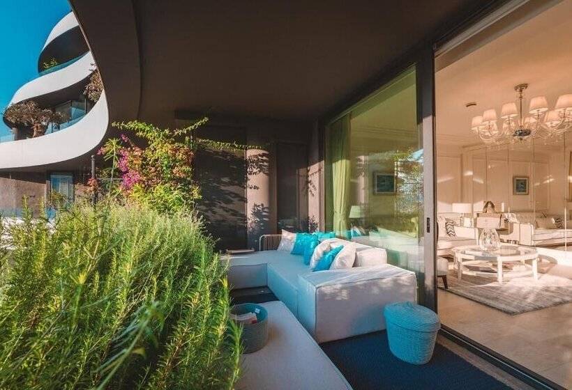 سوئیت اجرایی با چشمانداز دریا, Boutique Hotel Vissi D Arte