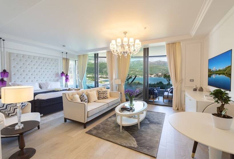 سوئیت اجرایی با چشمانداز دریا, Boutique Hotel Vissi D Arte