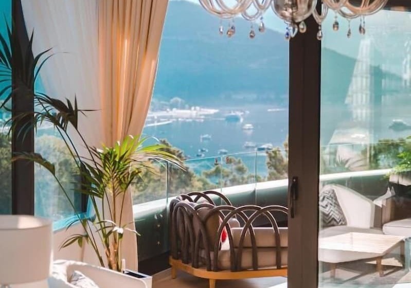 سوئیت ریاست جمهوری 2 خوابه, Boutique Hotel Vissi D Arte