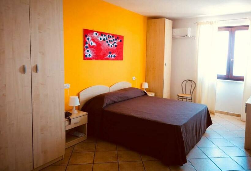 غرفة قياسية مطلّة علي البحر, La Rampa