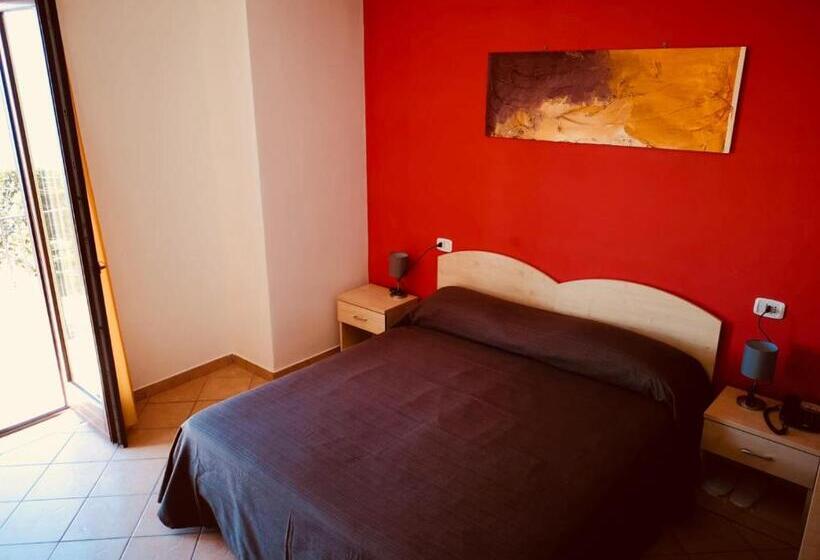 غرفة قياسية, La Rampa