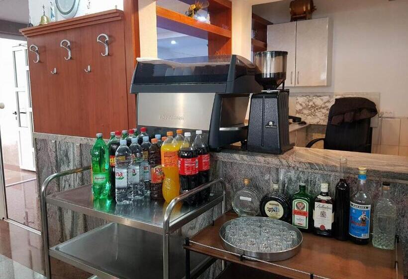 اتاق لوکس با بالکن, Pansion Valentino