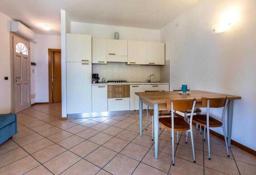 침실 1개 발코니 아파트, Residence Villa Al Lido