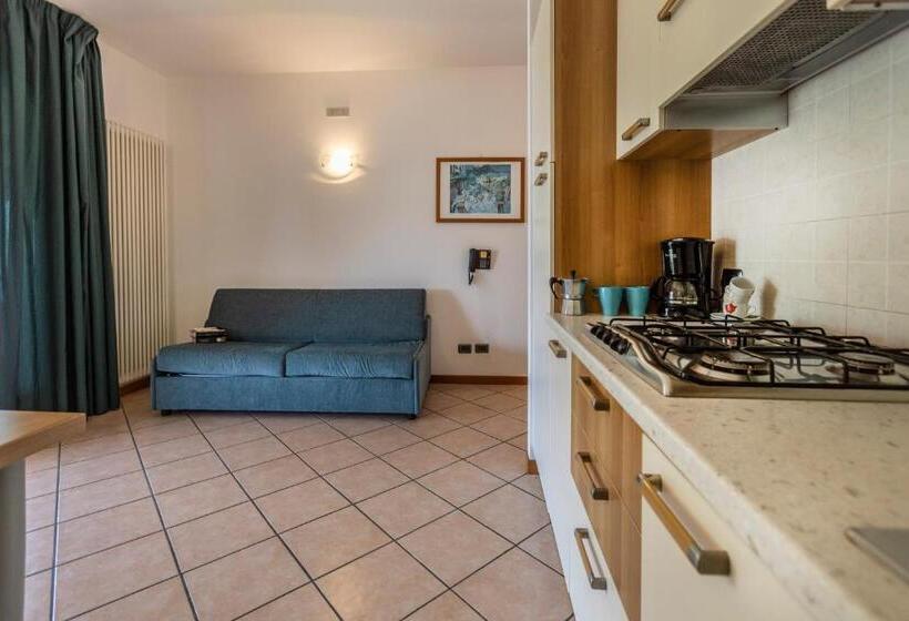 침실 1개 발코니 아파트, Residence Villa Al Lido