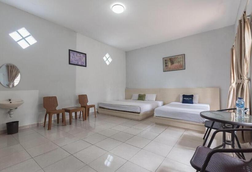 家庭间, Urbanview Hotel D Pineapple Villa Ciater By Reddoorz