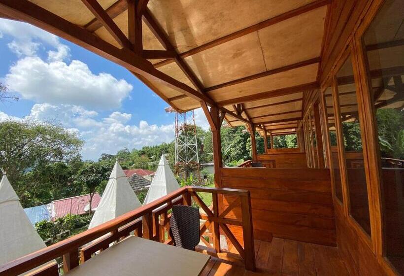Номер Стандарт, Urbanview Hotel D Pineapple Villa Ciater By Reddoorz