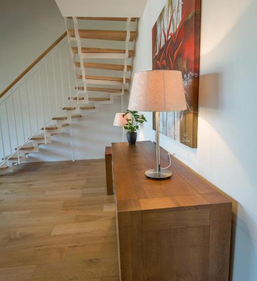 带3个卧室的公寓, Apart Holidays Marina Walensee