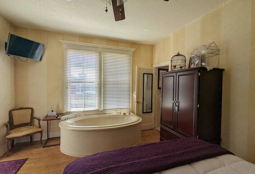 غرفة قياسية, Old Powder House Inn