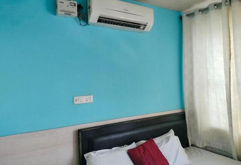 غرفة ديلوكس, Grand City2