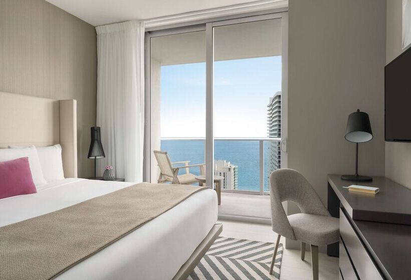 Люкс 2 Спальни, Hyde Beach House Hollywood Private Suites