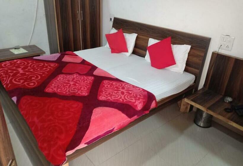 غرفة قياسية, Grand City2