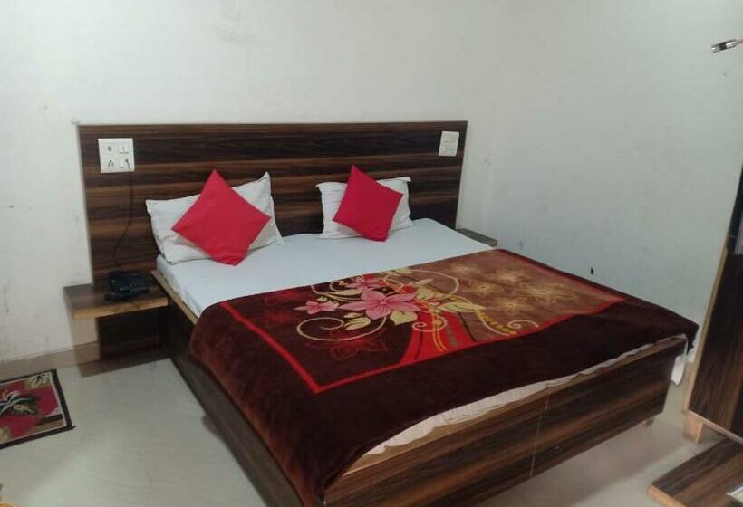 غرفة قياسية, Grand City2