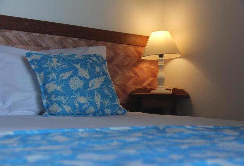 اتاق لوکس با بالکن و چشمانداز دریا, Pousada Bela Vista