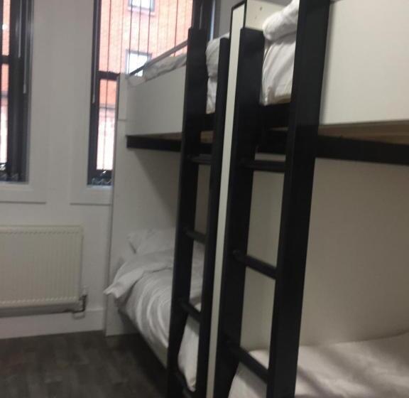 공동 객실, Rahman Hostel