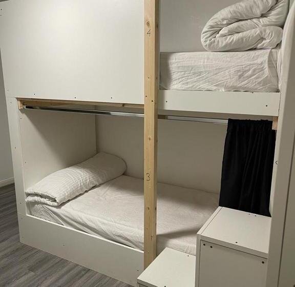 공동 객실, Rahman Hostel