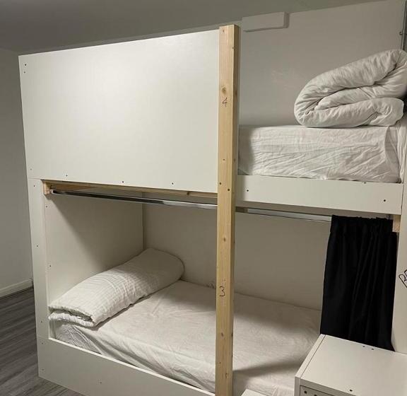 공동 객실, Rahman Hostel