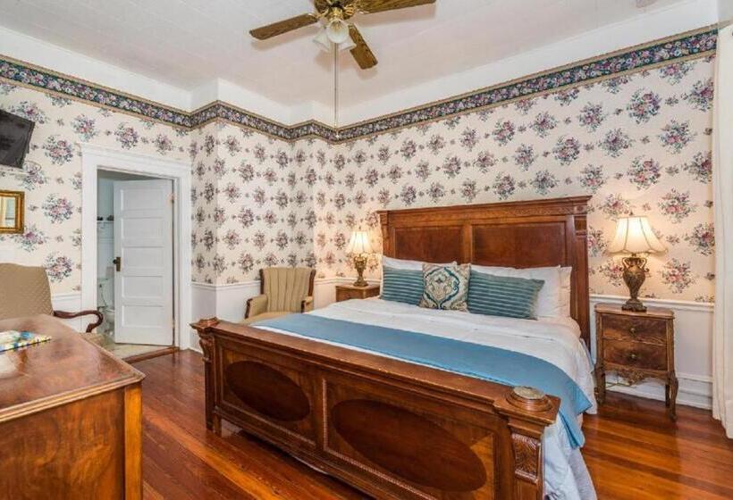 غرفة قياسية سرير كينج, Old Powder House Inn