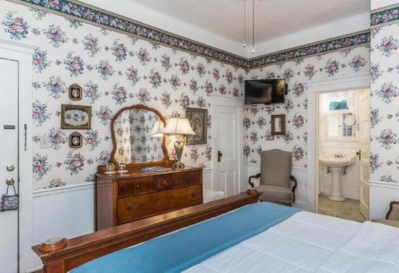 غرفة قياسية سرير كينج, Old Powder House Inn