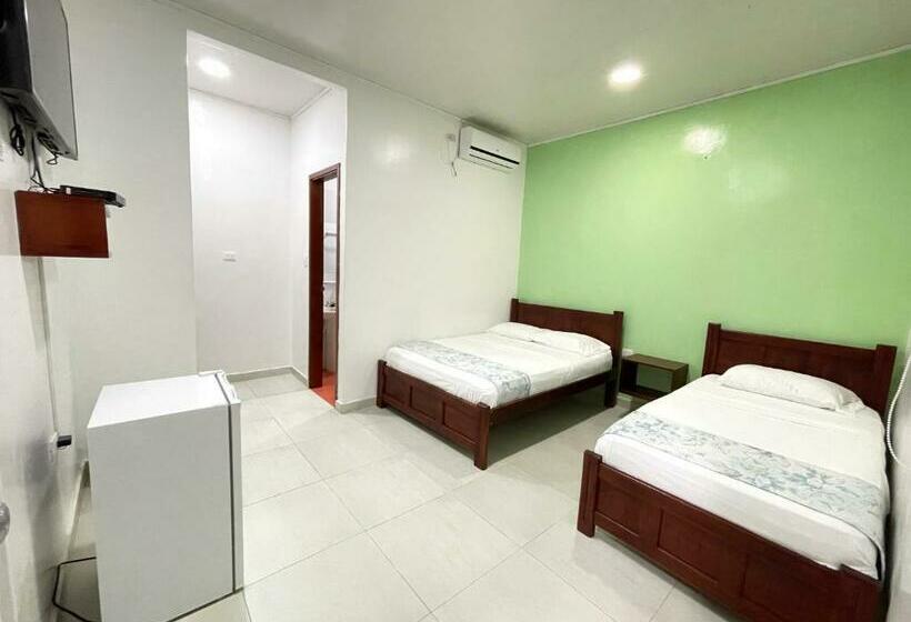 חדר בסיסי לשלושה, Apartahotel Caribe Diez