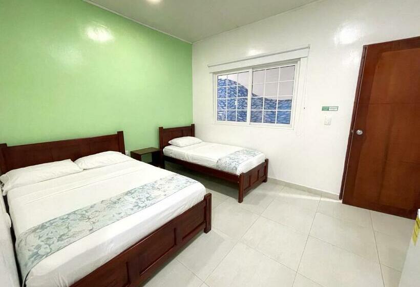 חדר בסיסי לשלושה, Apartahotel Caribe Diez