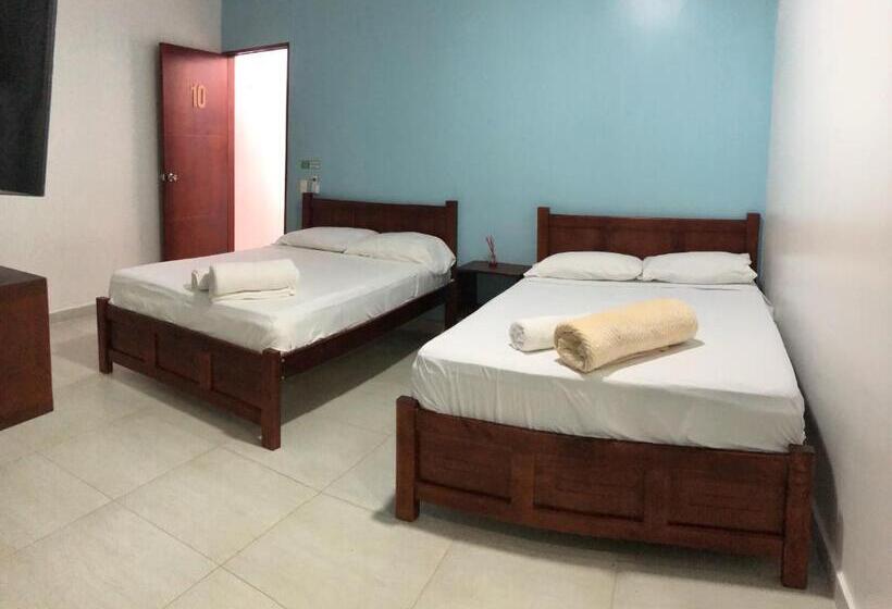 חדר קלאסי לארבעה, Apartahotel Caribe Diez