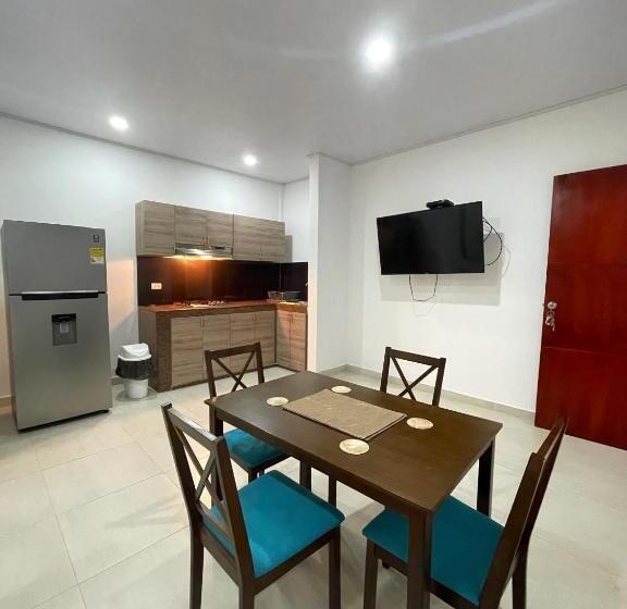 חדר סטנדרט לארבעה, Apartahotel Caribe Diez