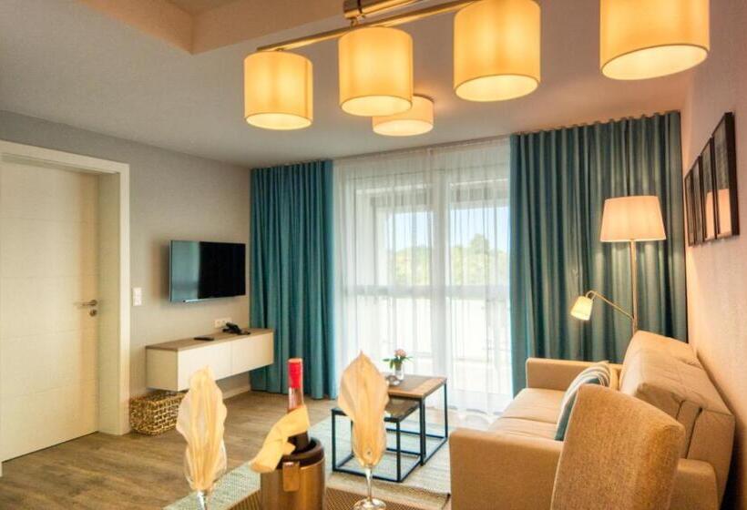 Люкс с Балконом, Appartementhotel Fidelio