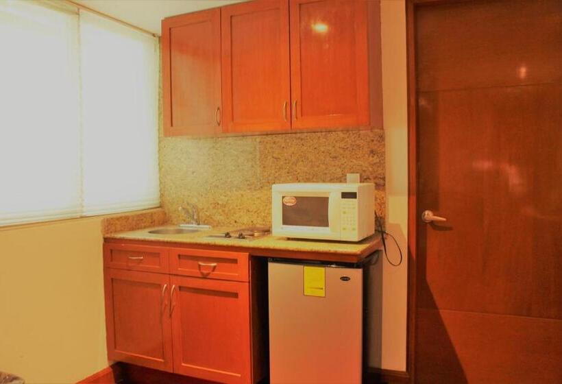 スタンダードルーム, Condesa Suites