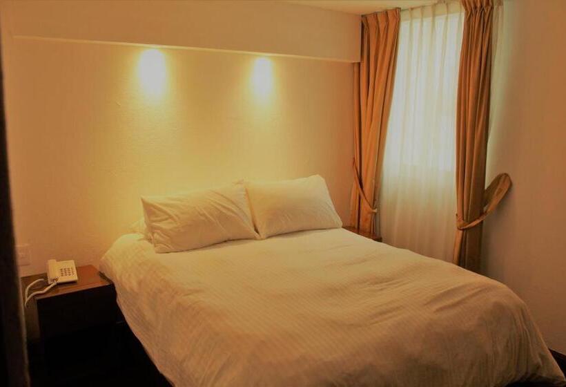 スタンダードルーム, Condesa Suites