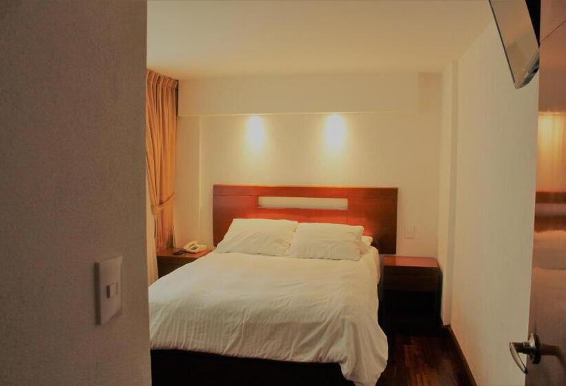 스탠다드 룸, Condesa Suites