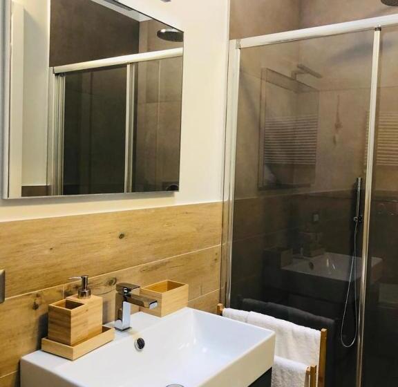 غرفة قياسية ثلاثية, La Dimora Di Via Trieste