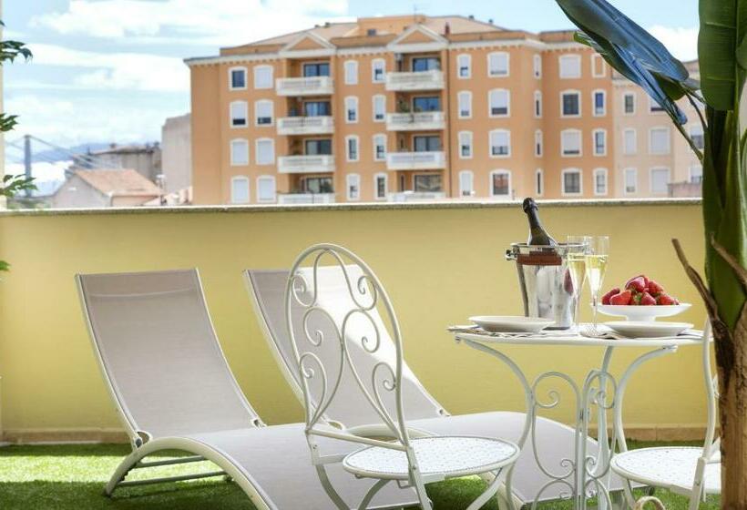 סוויטה עם טרסה, Luxury Rooms & Suites