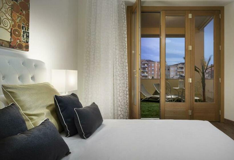 סוויטה עם טרסה, Luxury Rooms & Suites