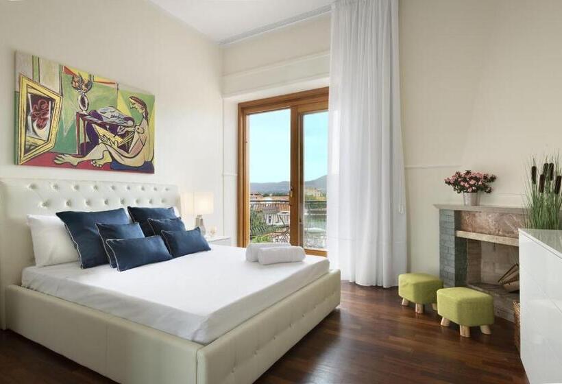 סוויטה עם מרפסת, Luxury Rooms & Suites