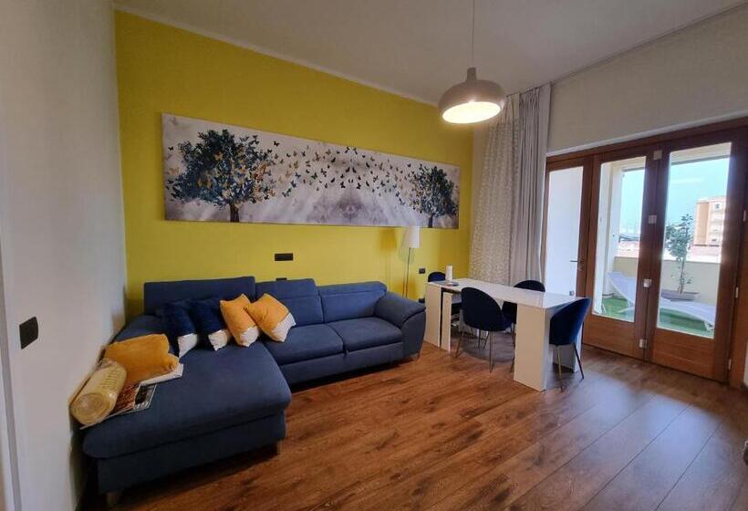 דירת פנטהאוז 1 חדרי שינה, Luxury Rooms & Suites