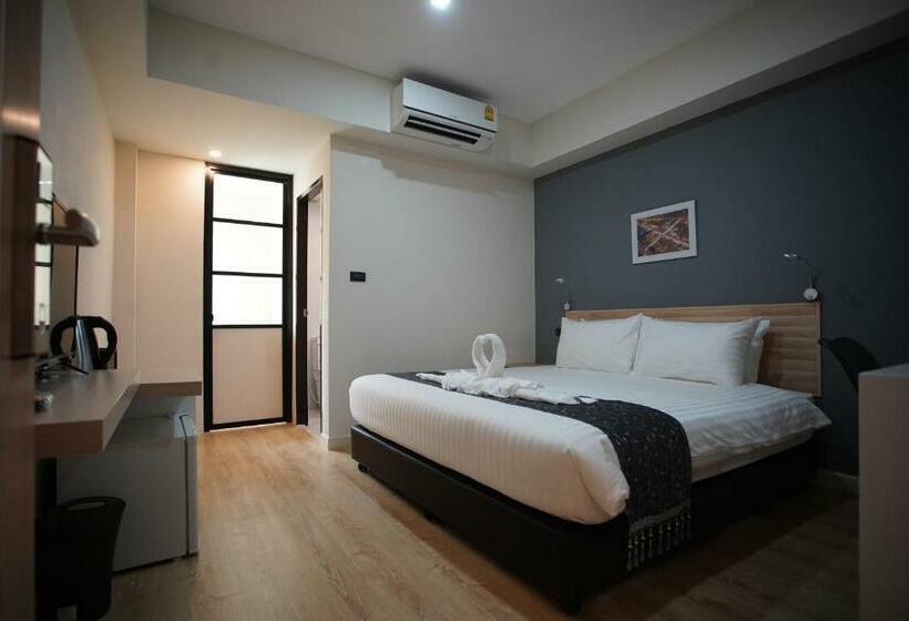 스탠다드 룸 킹사이즈 침대, Tisa Hotel Udonthani